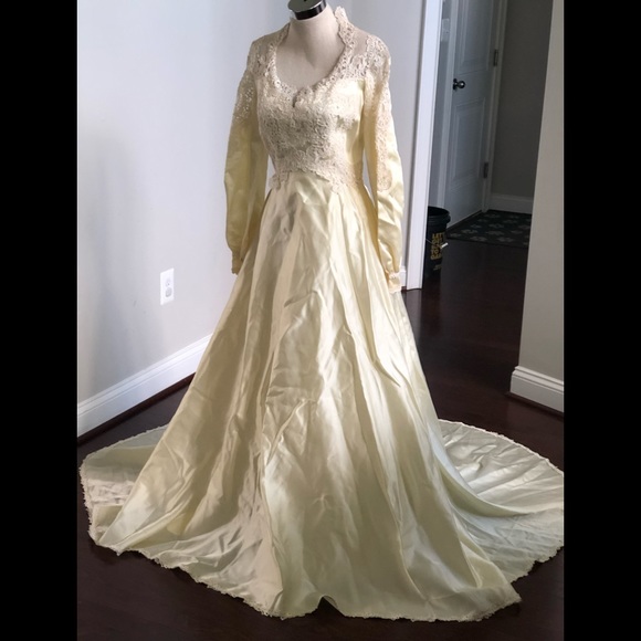Vintage Deep Champagne Color Wedding Dress